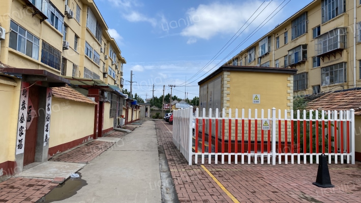 五一宿舍外景图