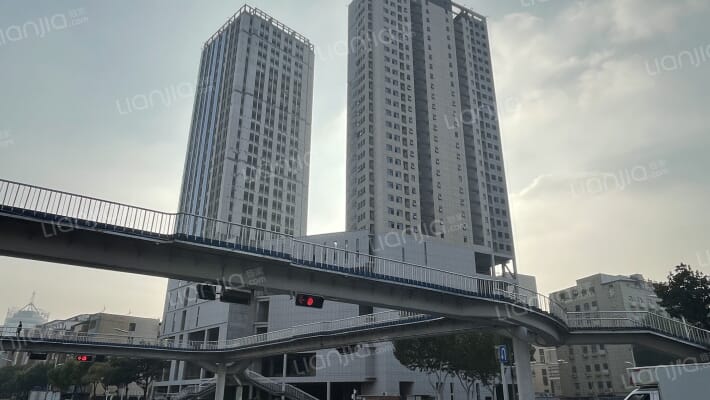 港汇广场外景图