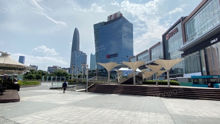 中信大厦外景图