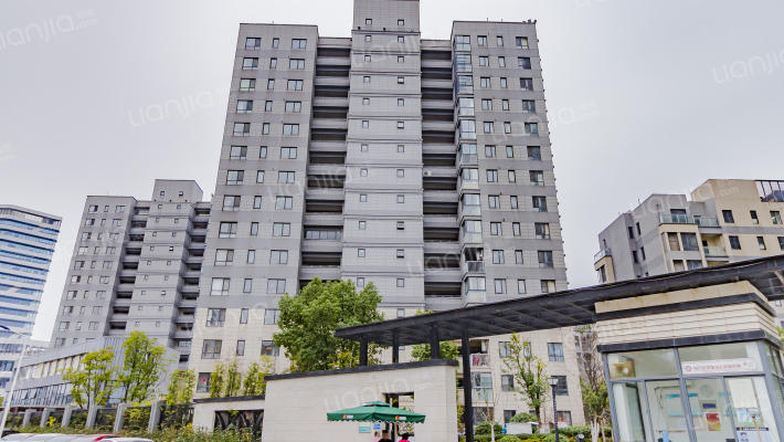 依澜雅居外景图