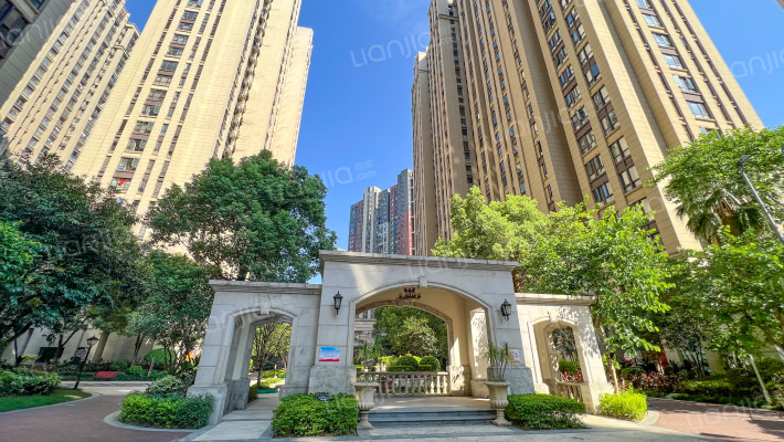 正荣润园外景图