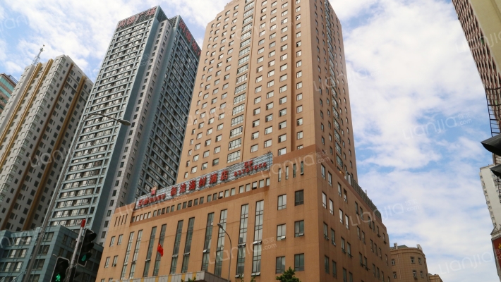 泰华大厦外景图