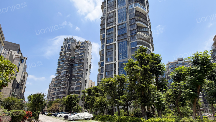 凤凰城外景图