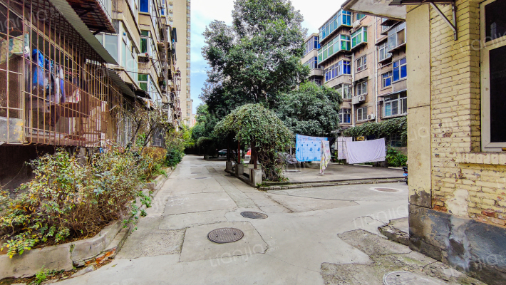 龙首北路西段34号外景图