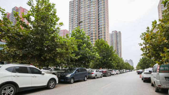 利家世纪城外景图