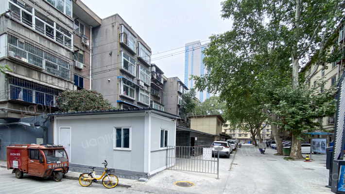 统建办小区外景图