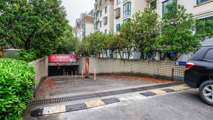 春晓华园外景图