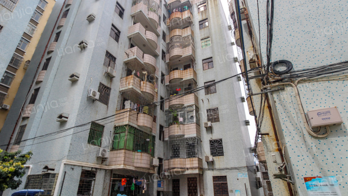 渝景湾花园一期外景图