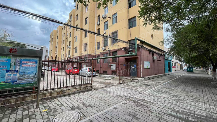 老国税局家属院外景图