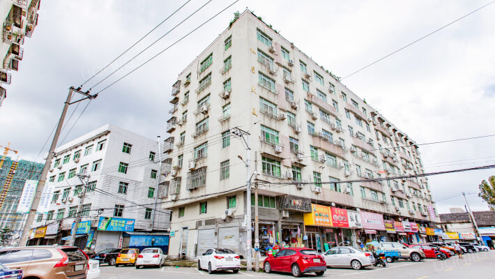 红星大厦外景图