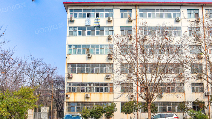 税务局家属楼外景图