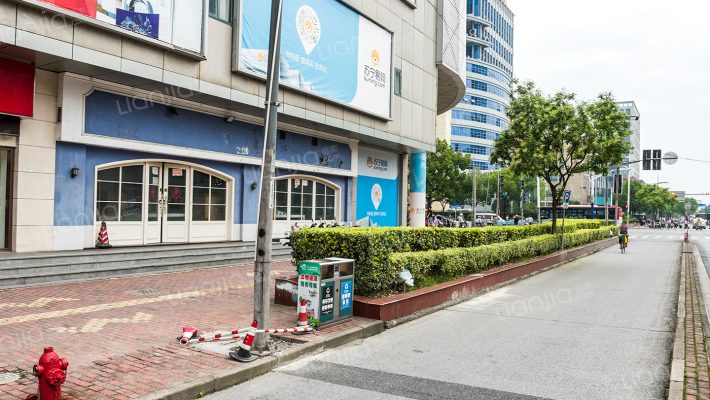 云间大厦外景图