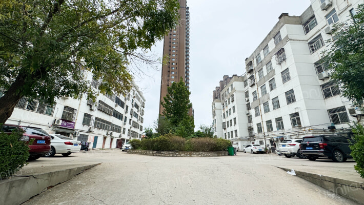 东方明珠花园外景图