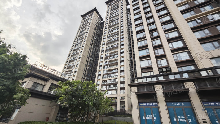 建发央玺外景图