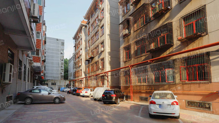 中原区检察院家属院外景图