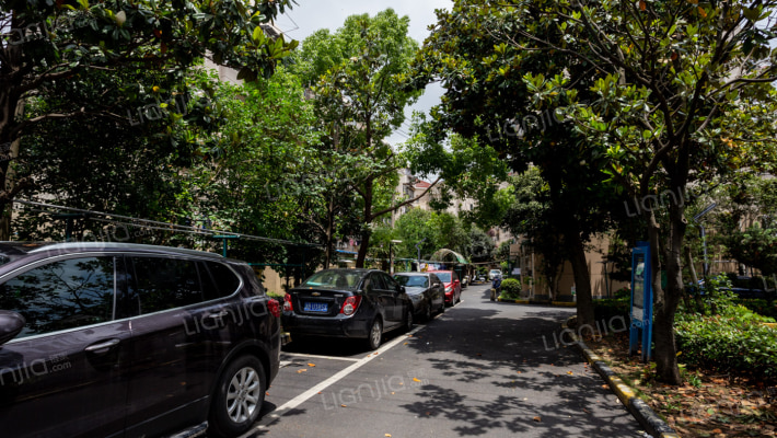 阳景小区外景图