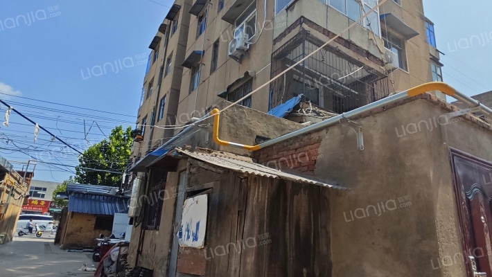 劳动南路1088号外景图