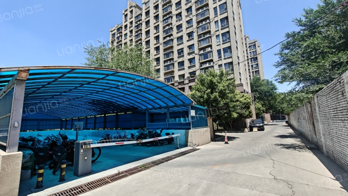 淄博市地税局宿舍外景图