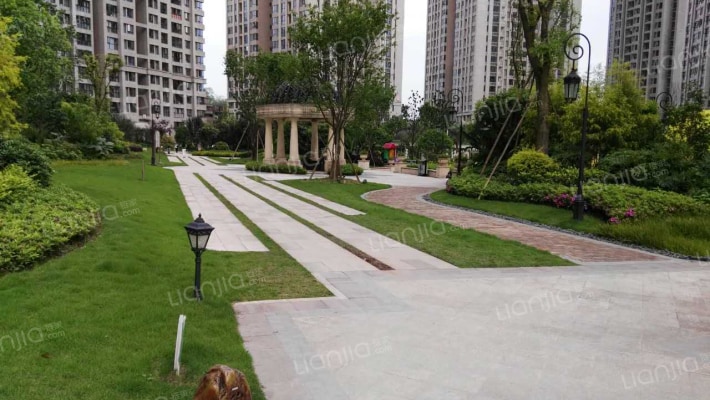 财信北岸江山东区外景图