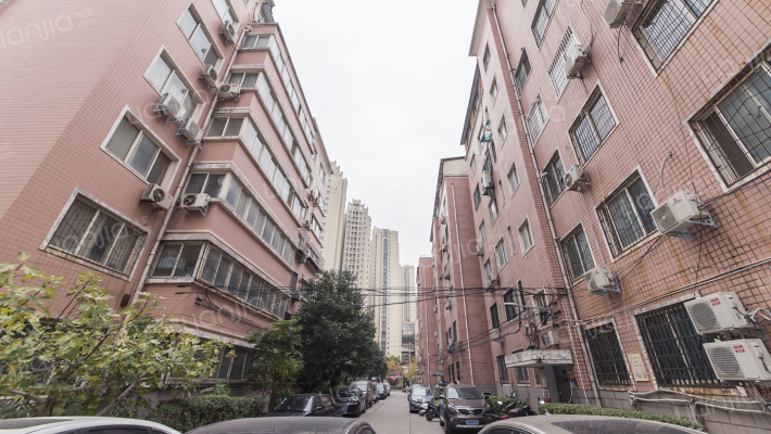 新田小区外景图