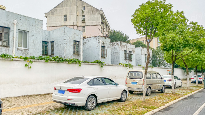 合肥市第二十八中学宿舍楼外景图