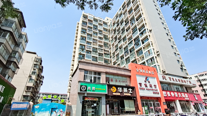 金领寓公寓外景图