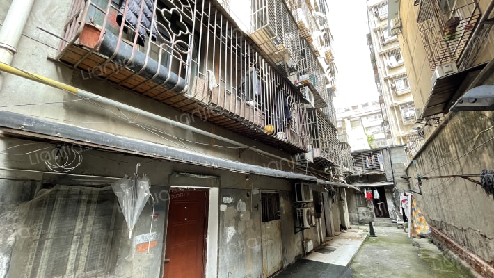 住友楼小区外景图