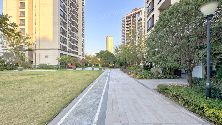 保利云璟紫境府外景图