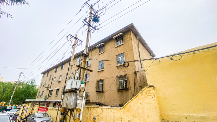 制毯路蔬菜公司宿舍外景图