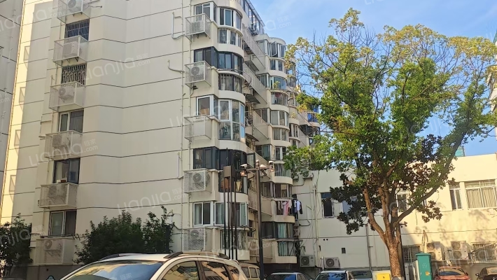 狮山花苑外景图