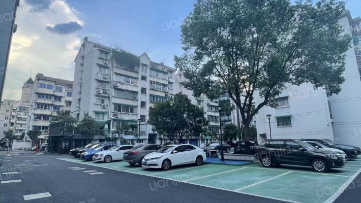 梧桐公寓外景图