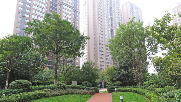 融尚中央住区外景图