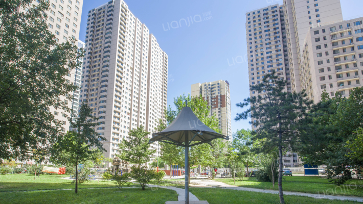 风尚国际公寓外景图