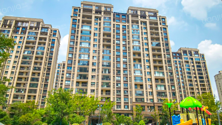 吾悦华府一期外景图