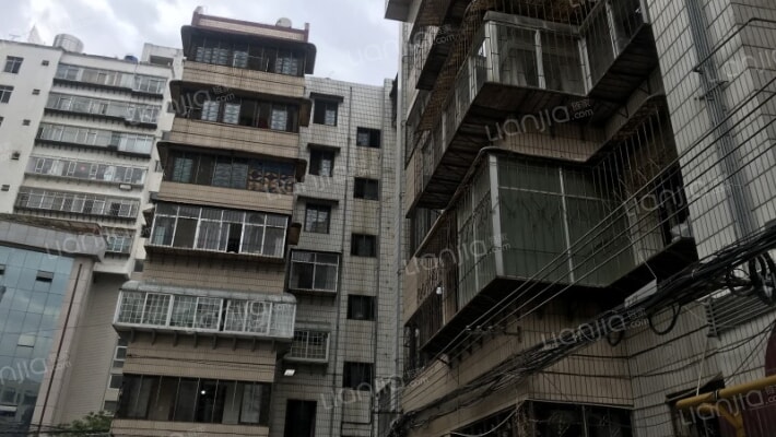 威远街南廊组团外景图