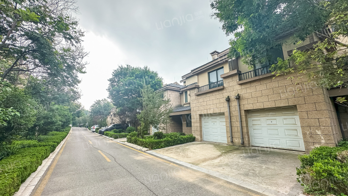 银丰南山墅外景图