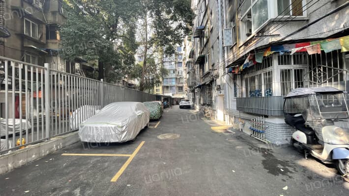 抚琴西北街30号外景图