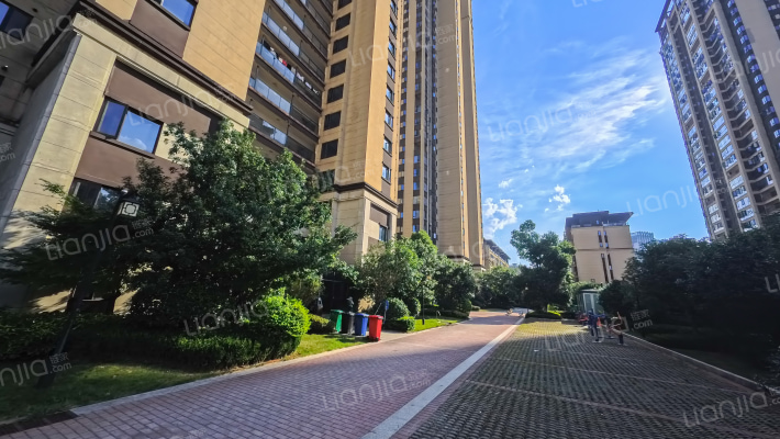 中梁首府外景图