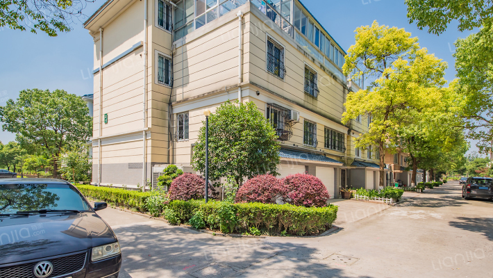 东升御花园外景图