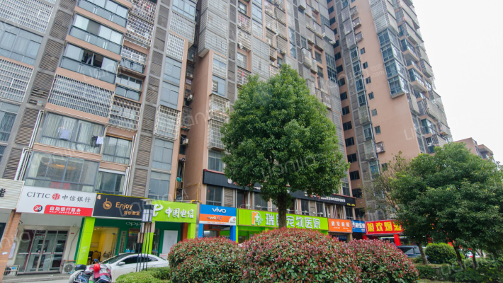 广铁湘府雅苑外景图