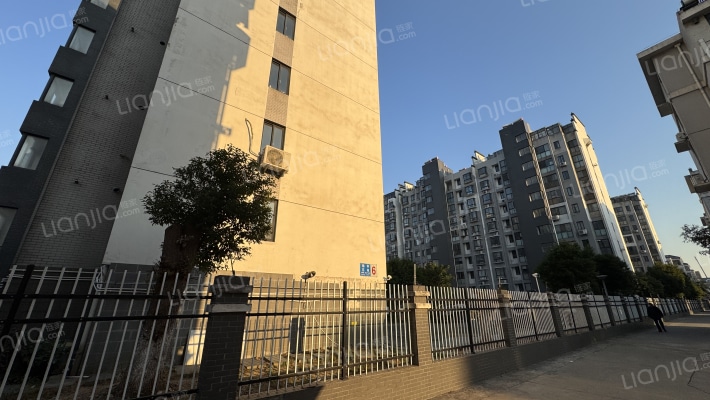 锦和花苑外景图