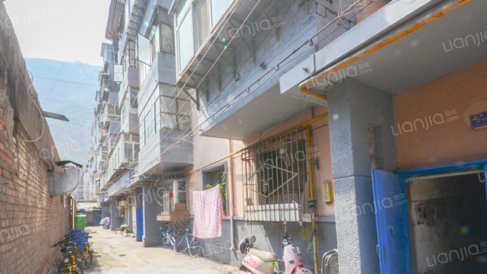 汽车东站（平凉路）外景图