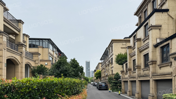 西郊花园外景图