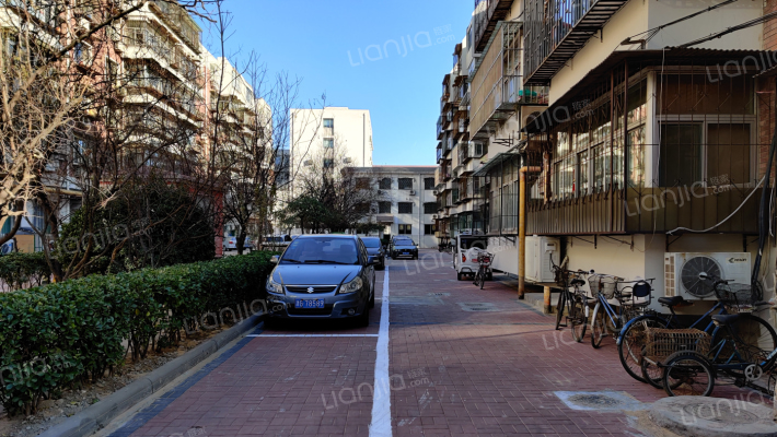 红波公寓外景图