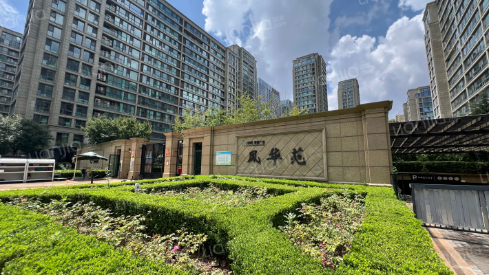 绿城紫薇广场风华苑外景图