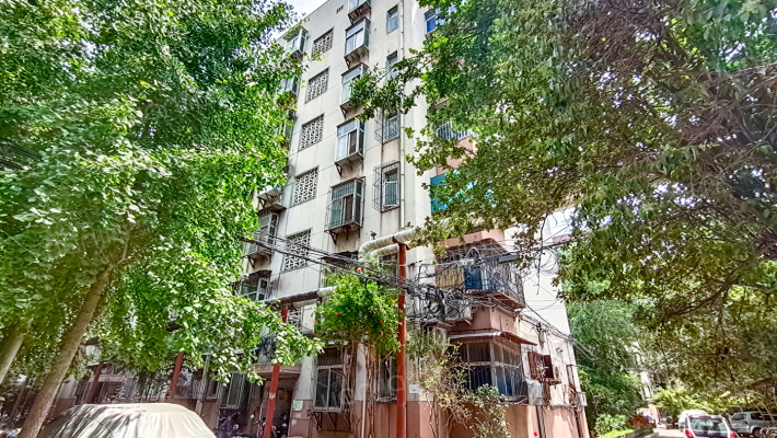 市三院东家属院外景图