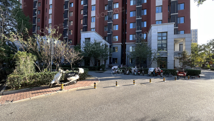 国际花园3号院外景图