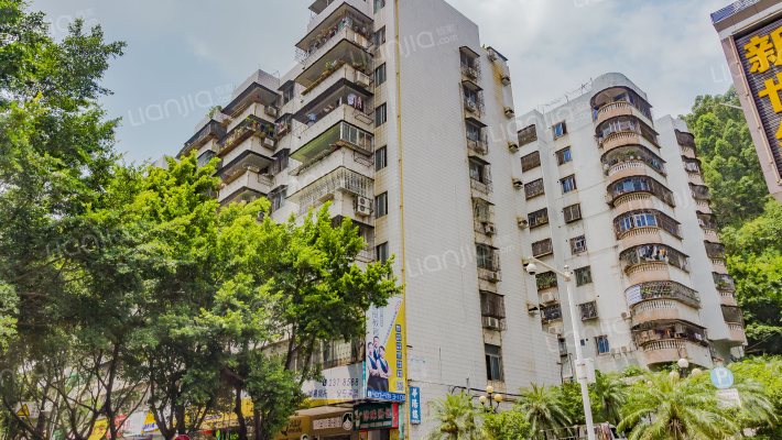 华阳楼小区外景图