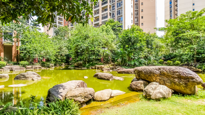 龙光普罗旺斯香槟外景图