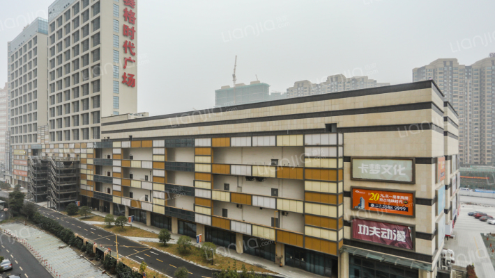 赛格时代广场外景图